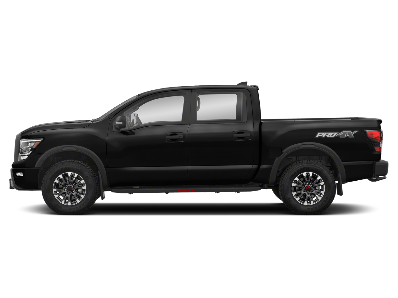 2023 Nissan TITAN CREW CAB