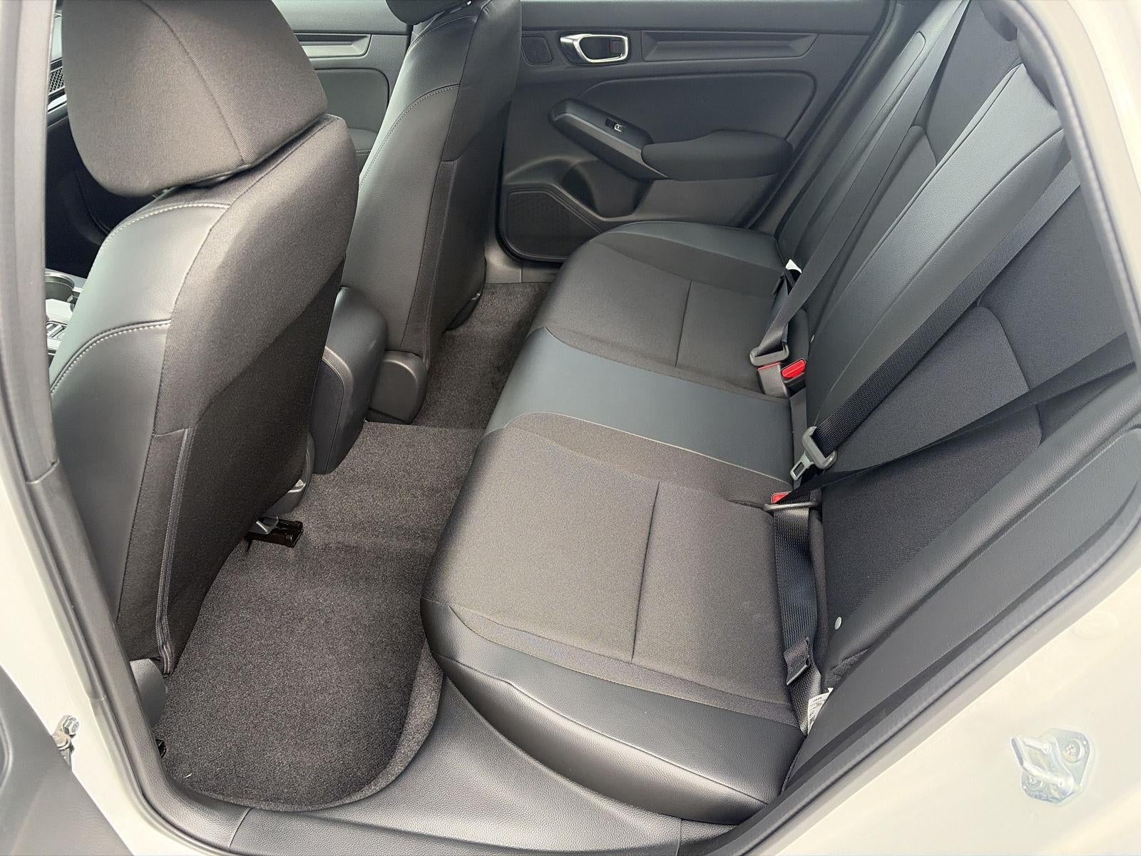 2026 Honda Civic Hatchback Sport CVT