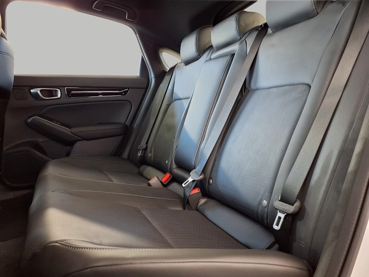 2026 Honda Civic Hatchback Hybrid Sport Touring CVT