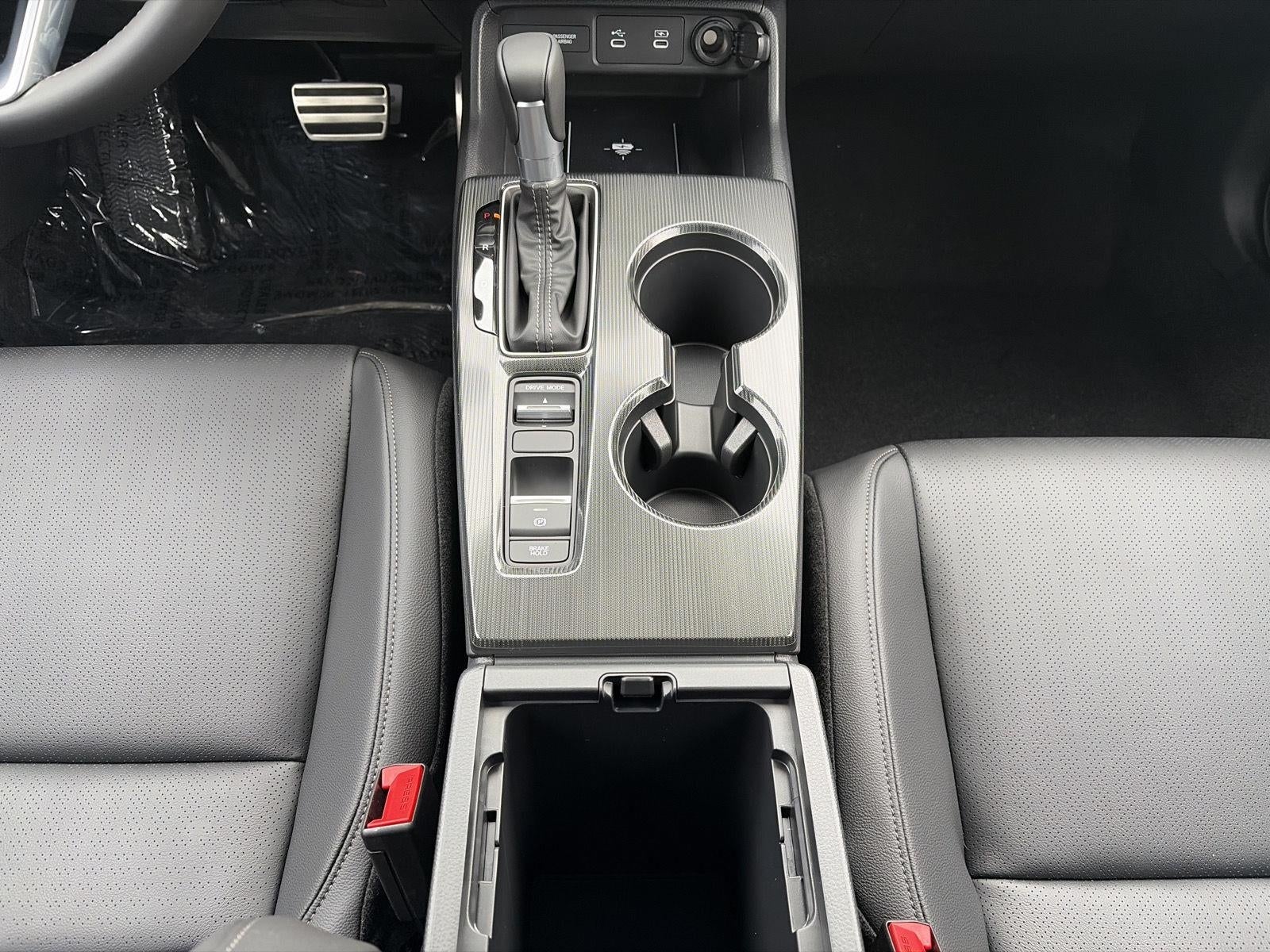 2026 Honda Civic Hatchback Hybrid Sport Touring CVT