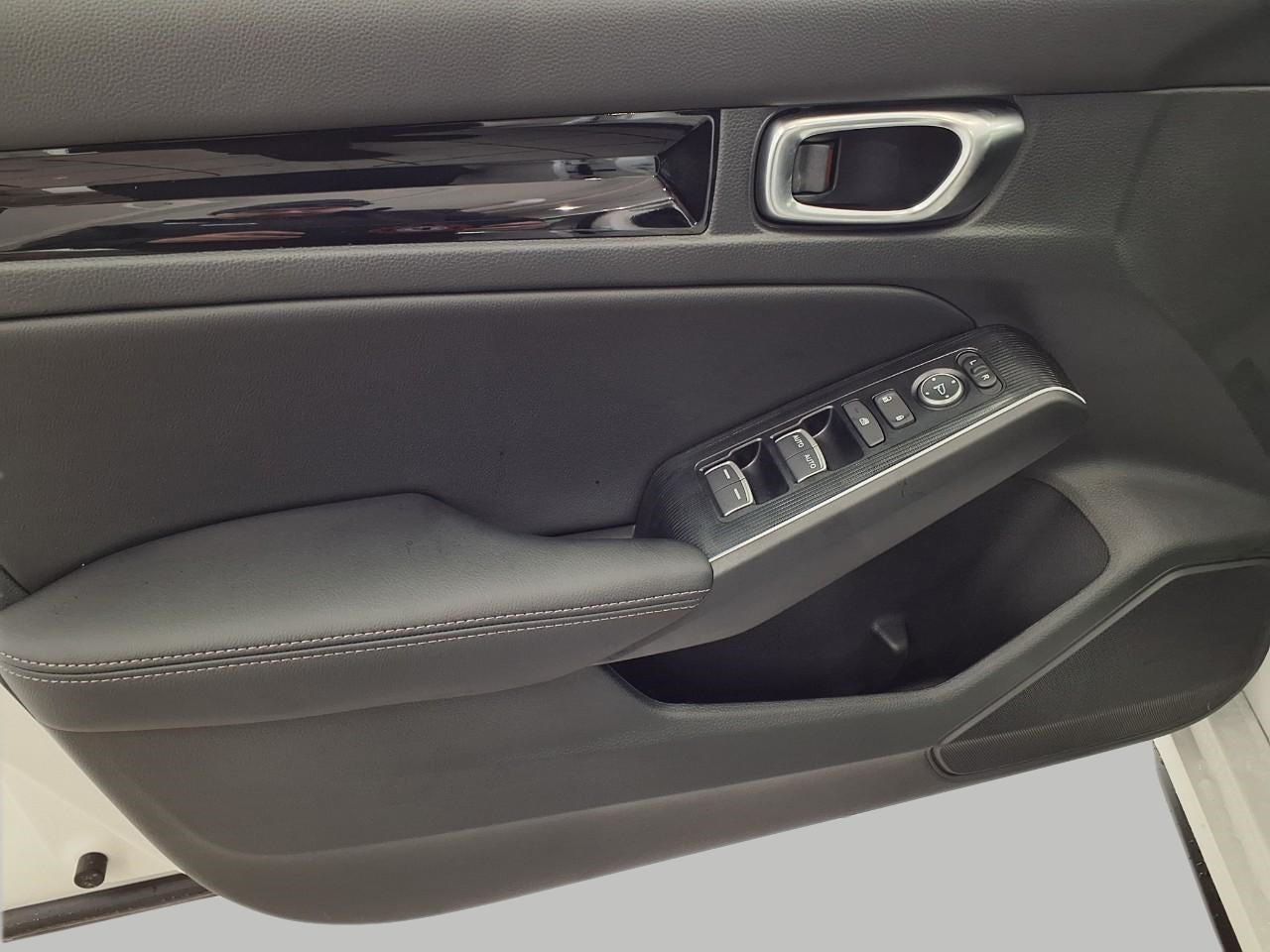 2026 Honda Civic Hatchback Hybrid Sport Touring CVT