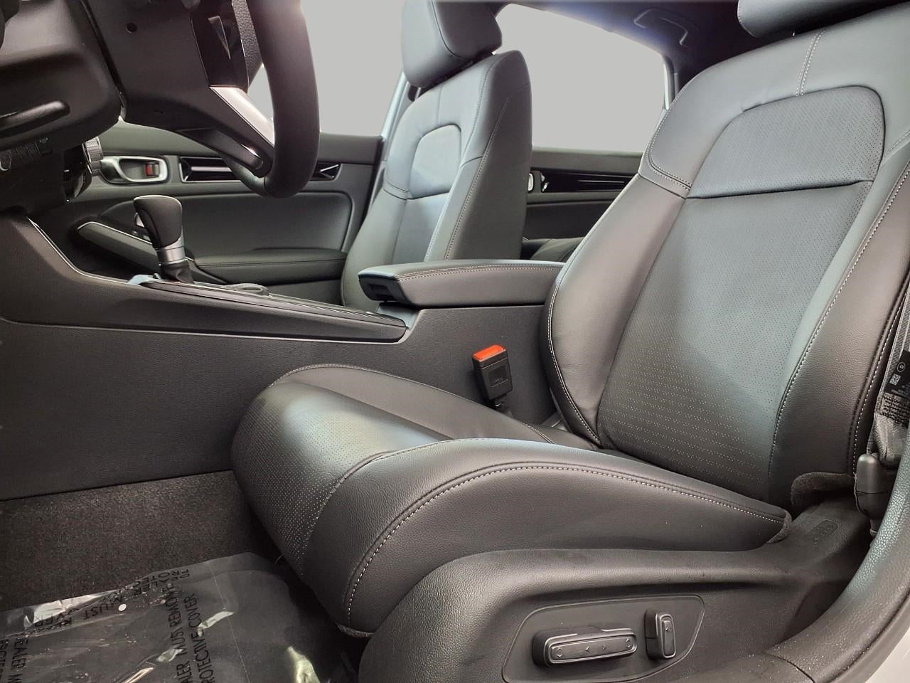 2026 Honda Civic Hatchback Hybrid Sport Touring CVT