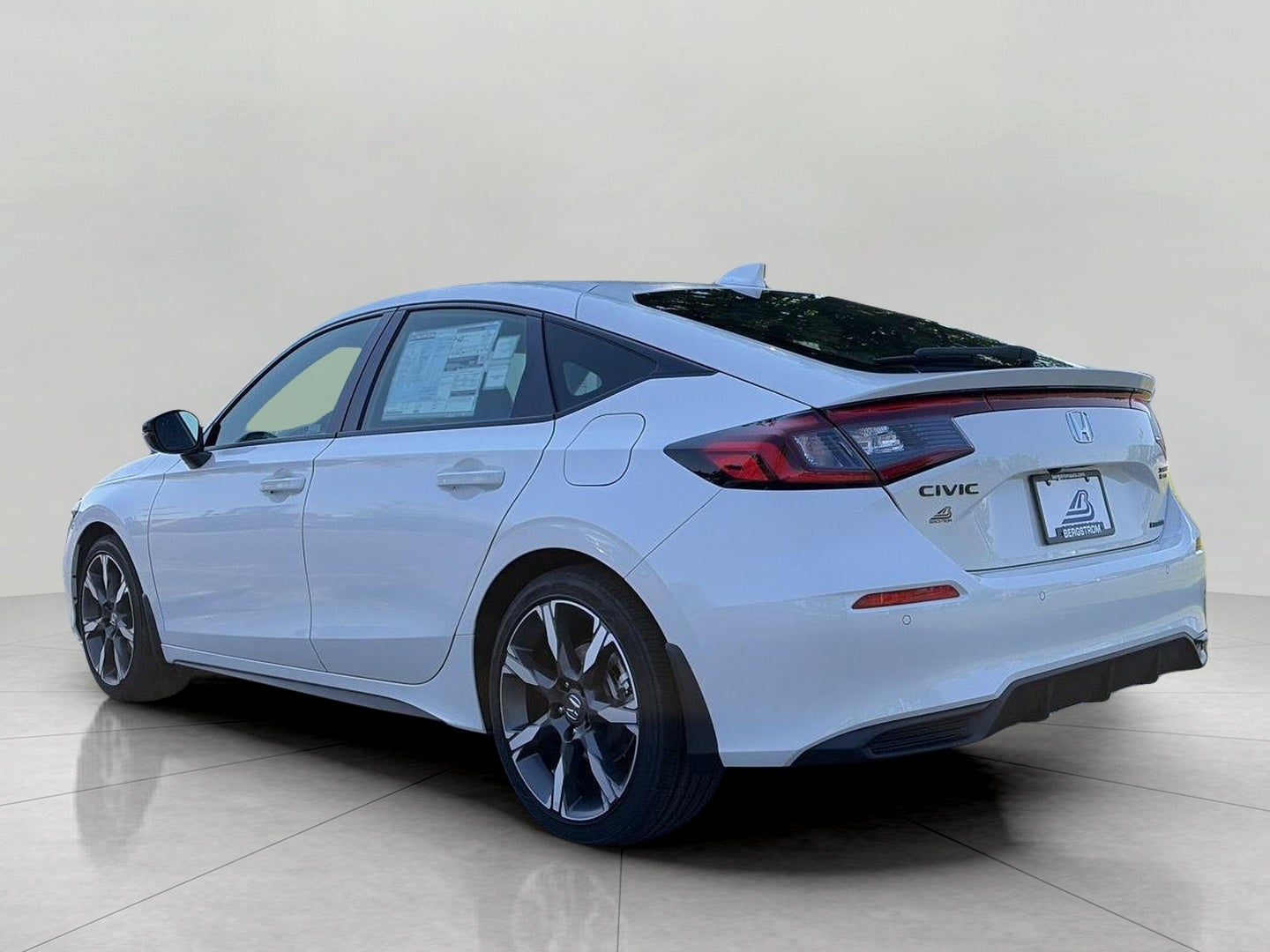 2026 Honda Civic Hatchback Hybrid Sport Touring CVT