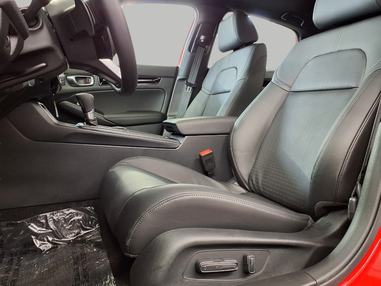 2026 Honda Civic Hatchback Hybrid Sport Touring CVT