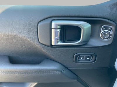 2023 Jeep Wrangler Sahara Altitude 4 Door 4x4