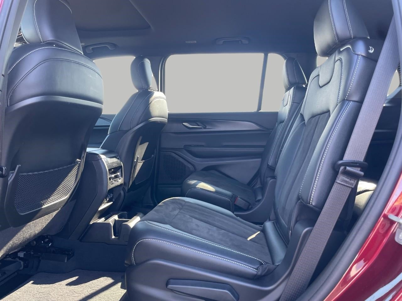 2023 Jeep GRAND CHEROKEE L SPORT UTILITY