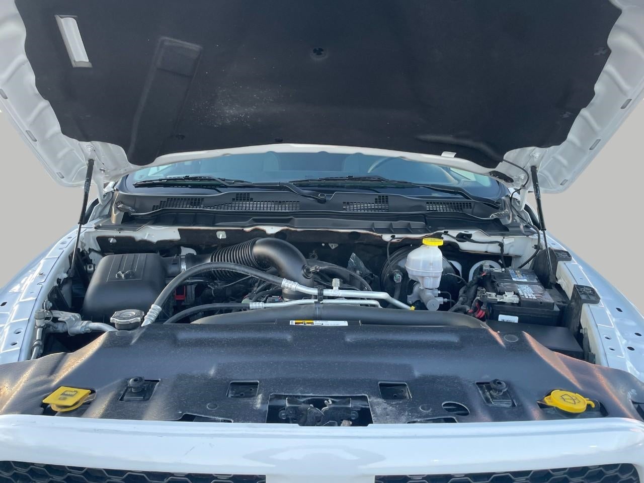 2022 RAM 1500 CLASSIC CREW CAB