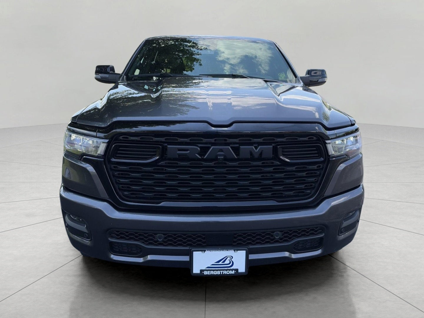 2025 RAM 1500 Big Horn 4x4 Crew Cab 5'7 Box