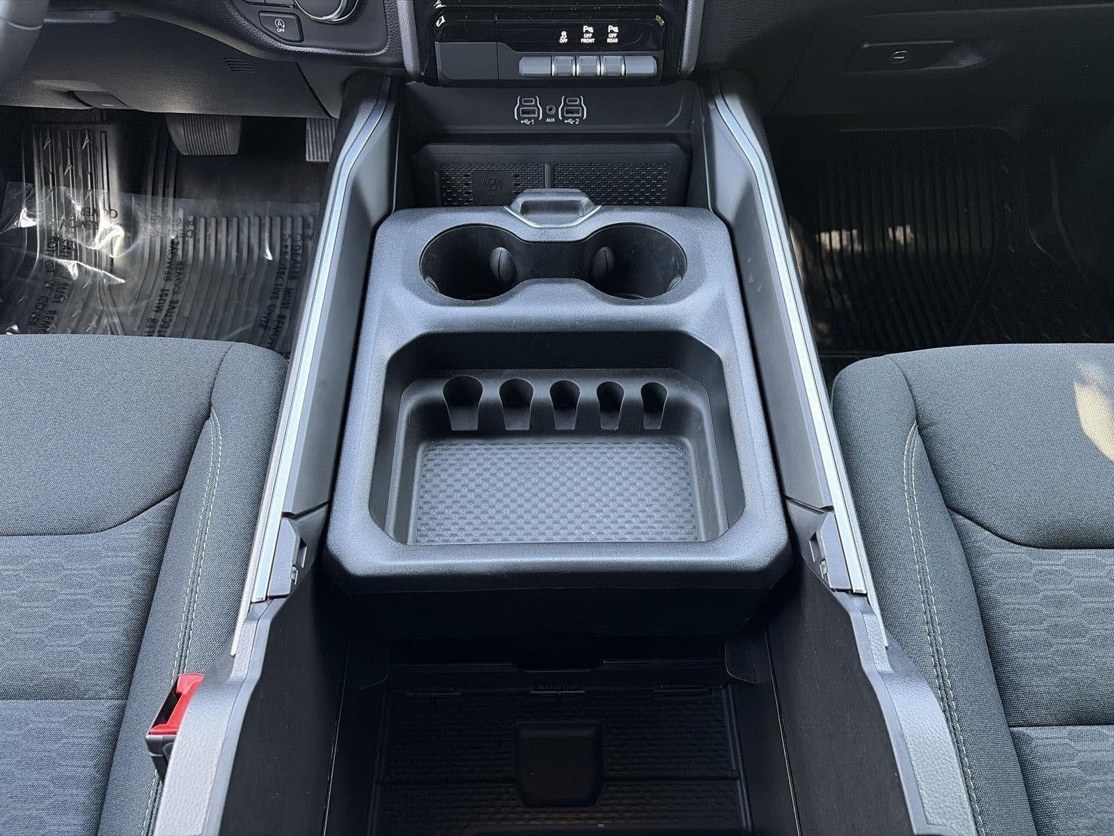 2025 RAM 1500 Big Horn 4x4 Crew Cab 5'7 Box