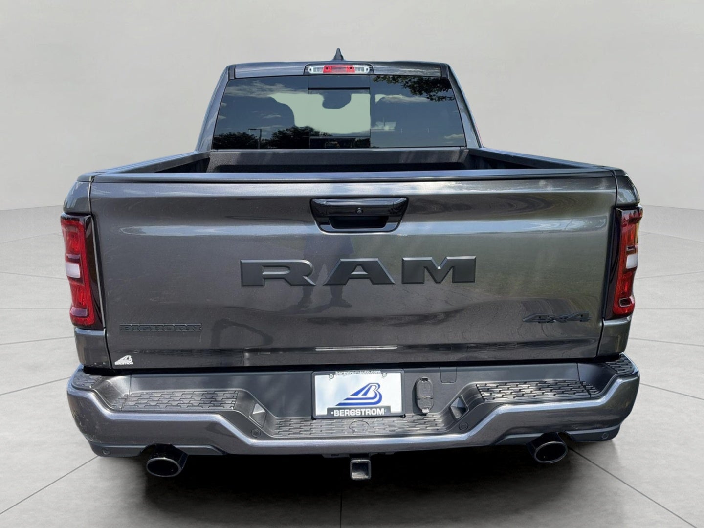2025 RAM 1500 Big Horn 4x4 Crew Cab 5'7 Box