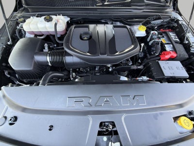 2025 RAM 1500 Big Horn 4x4 Crew Cab 5'7 Box