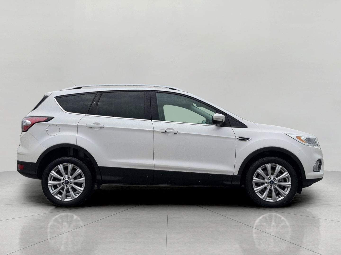 2017 Ford Escape Titanium 4WD