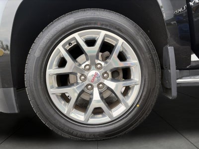 2018 GMC Yukon XL 4WD 4dr SLT