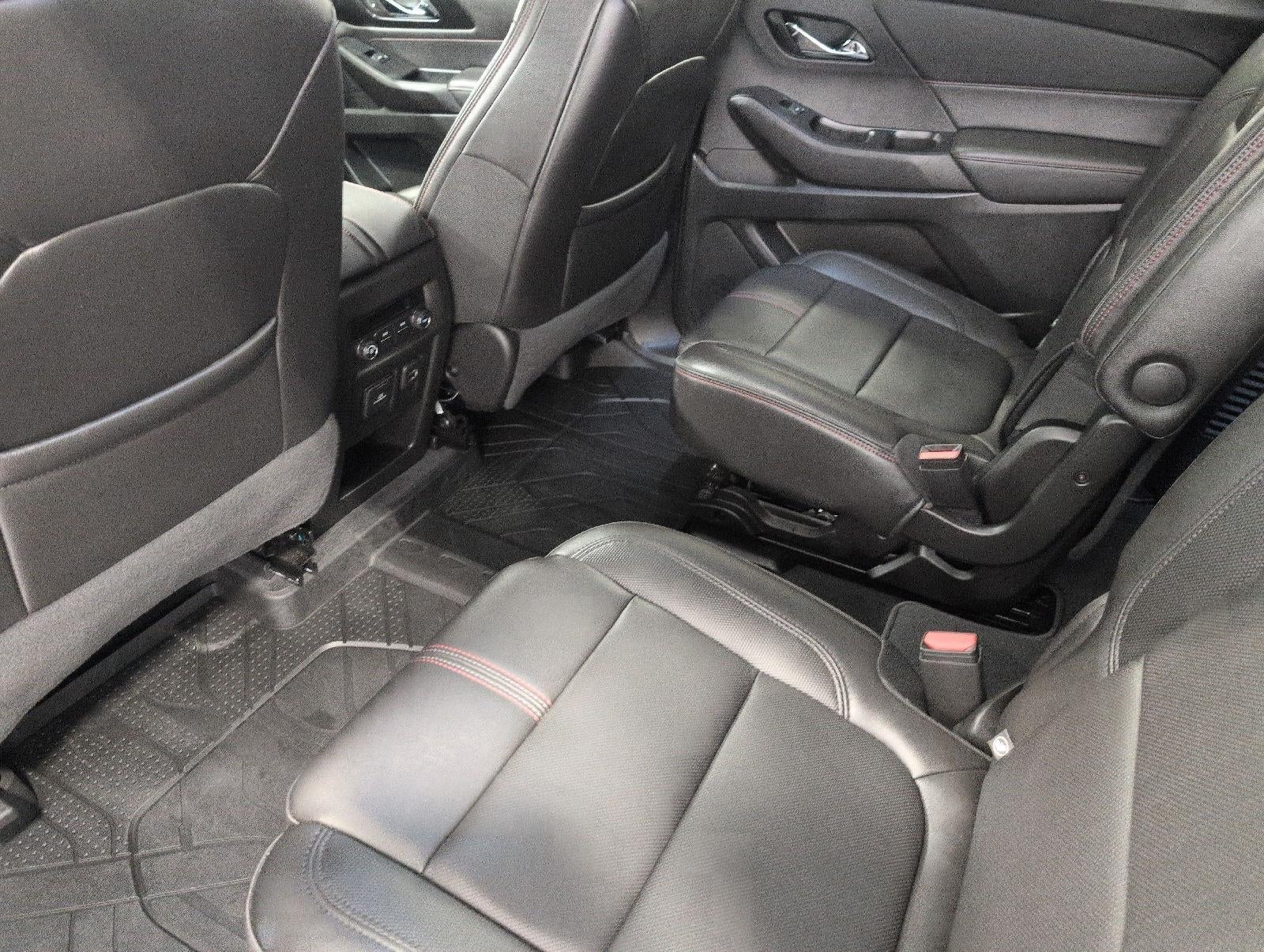 2023 Chevrolet Traverse AWD 4dr RS