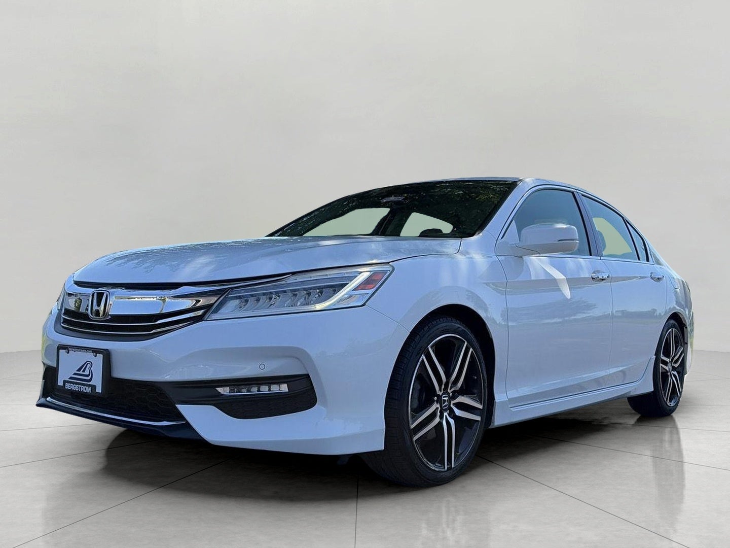 2017 Honda Accord Sedan Touring Auto