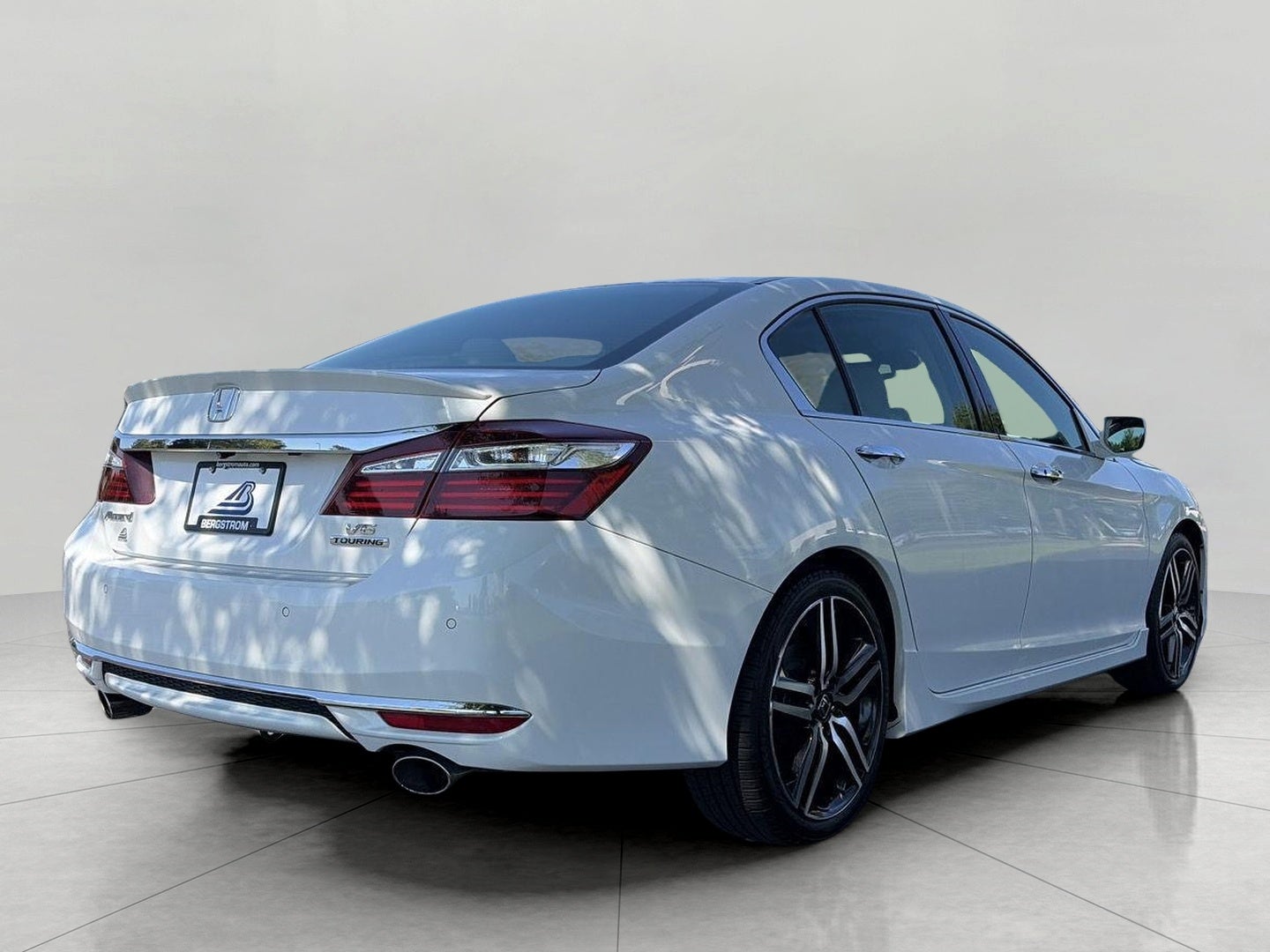 2017 Honda Accord Sedan Touring Auto