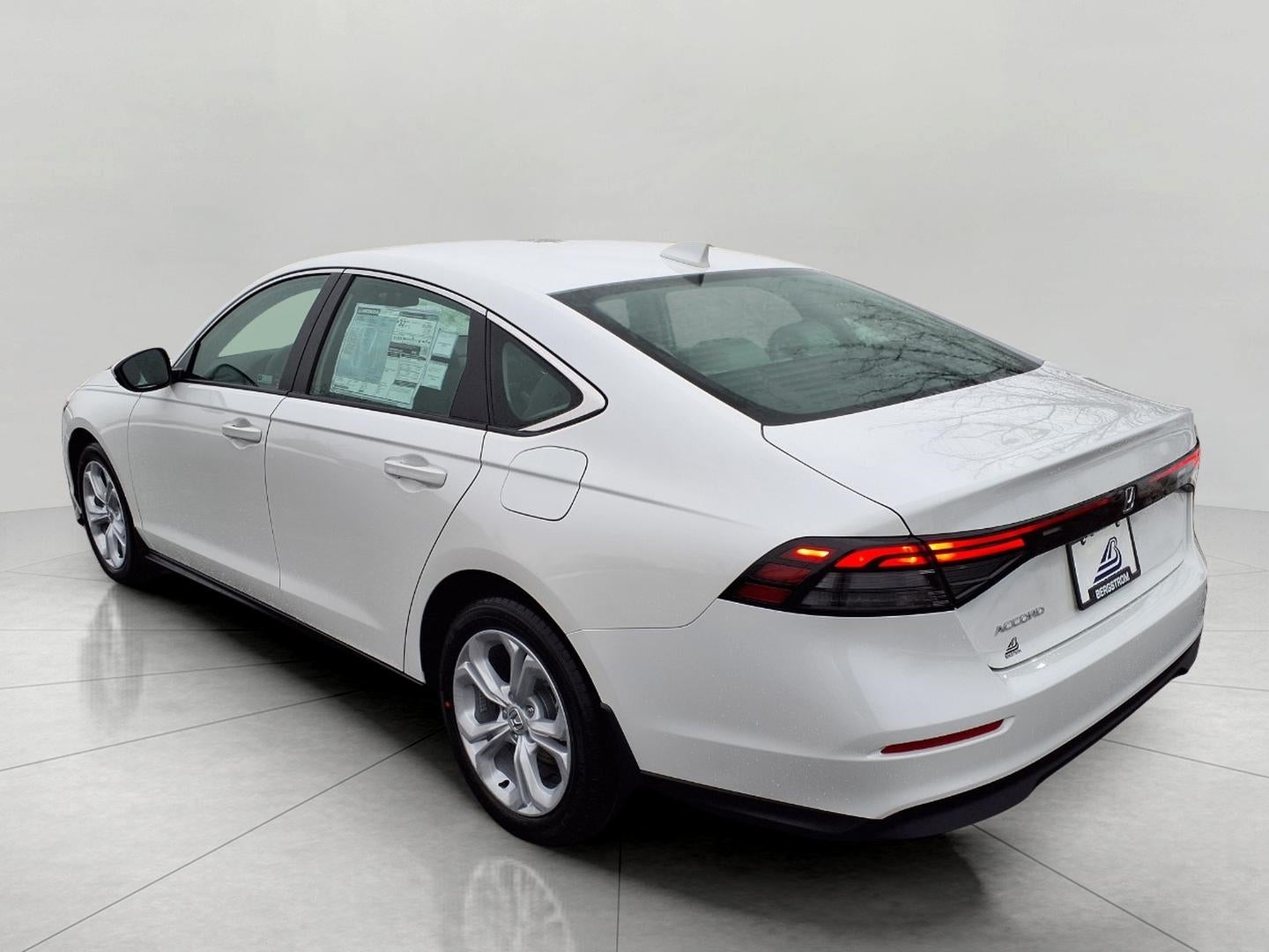 2025 Honda Accord Sedan LX CVT