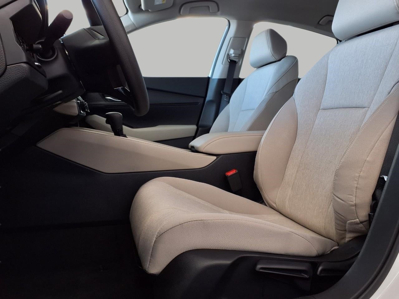 2025 Honda Accord Sedan LX CVT