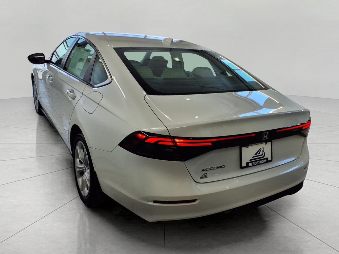 2025 Honda Accord Sedan LX CVT