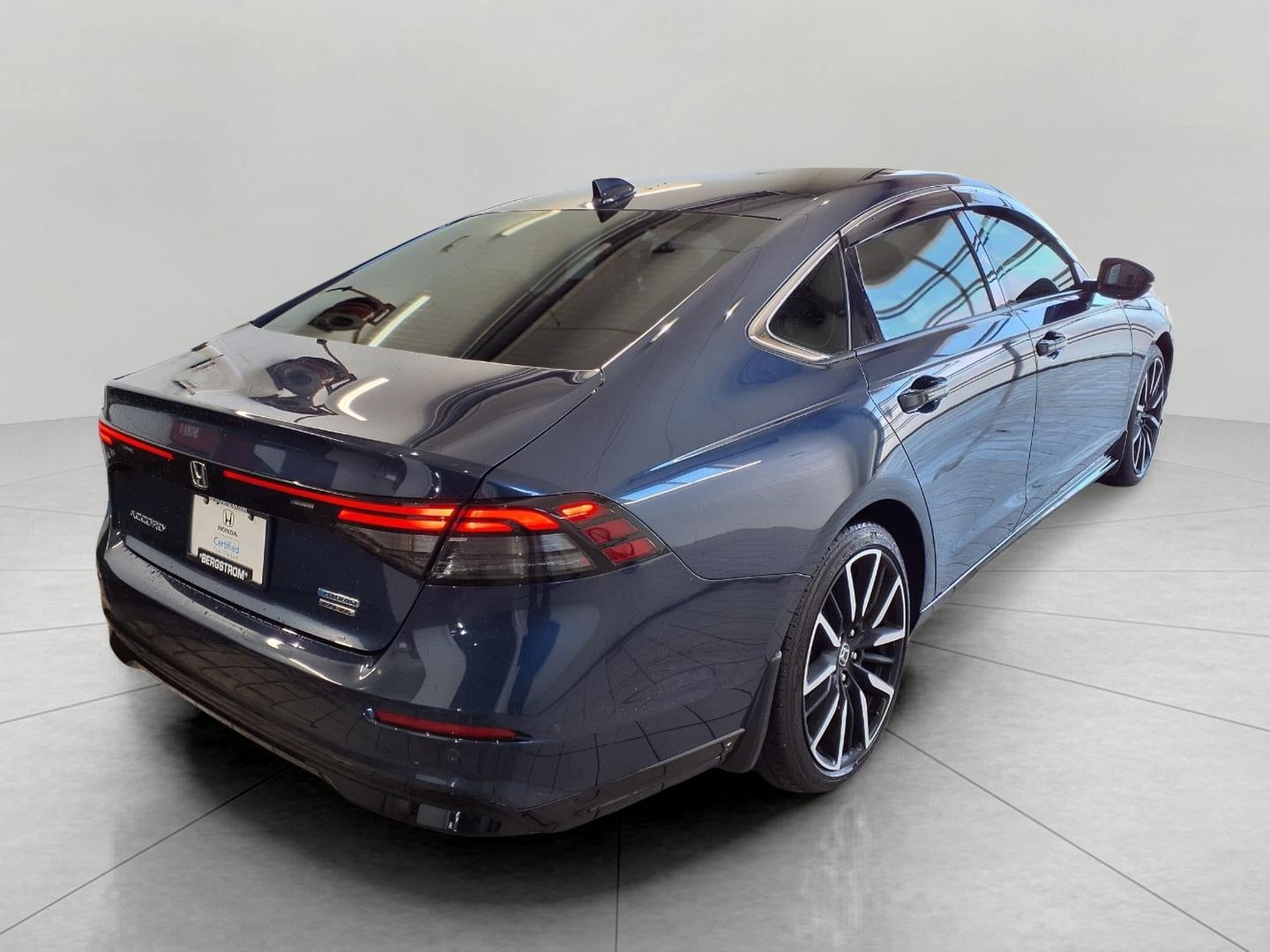 2023 Honda Accord Hybrid Touring Sedan