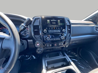 2023 Nissan TITAN CREW CAB