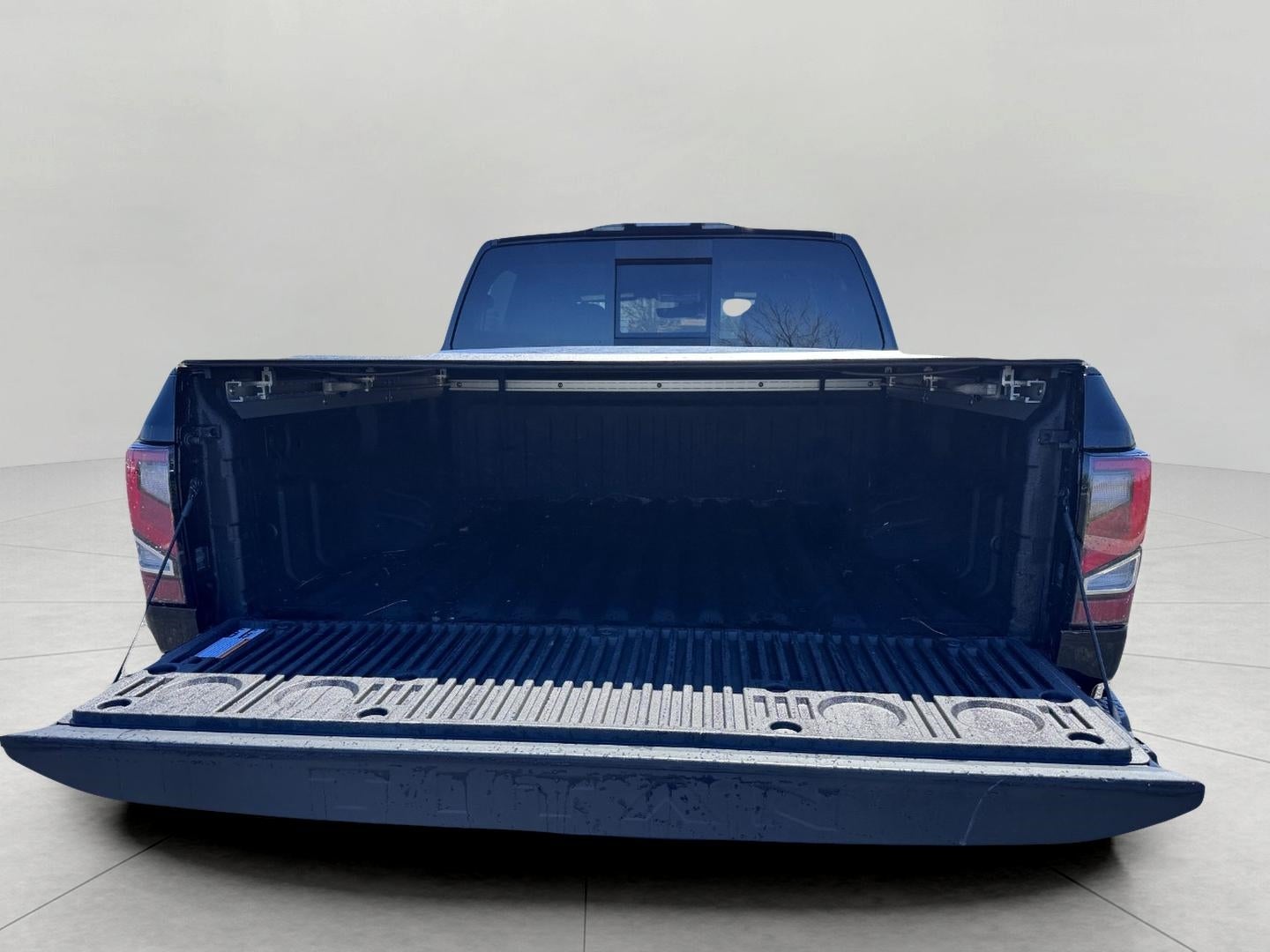 2023 Nissan TITAN CREW CAB