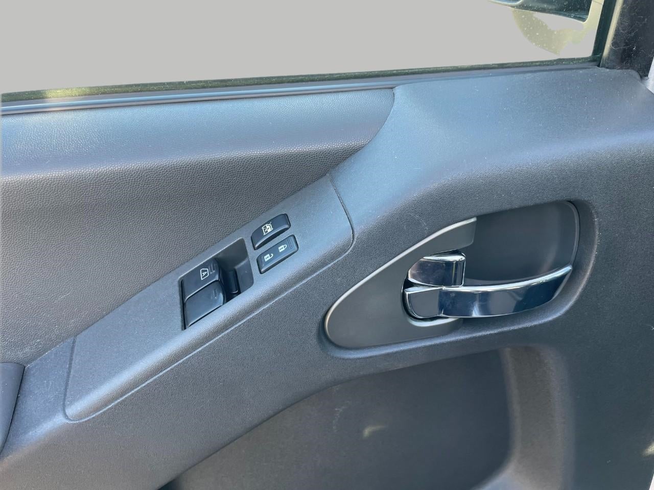 2016 Nissan Frontier 4WD King Cab Auto SV