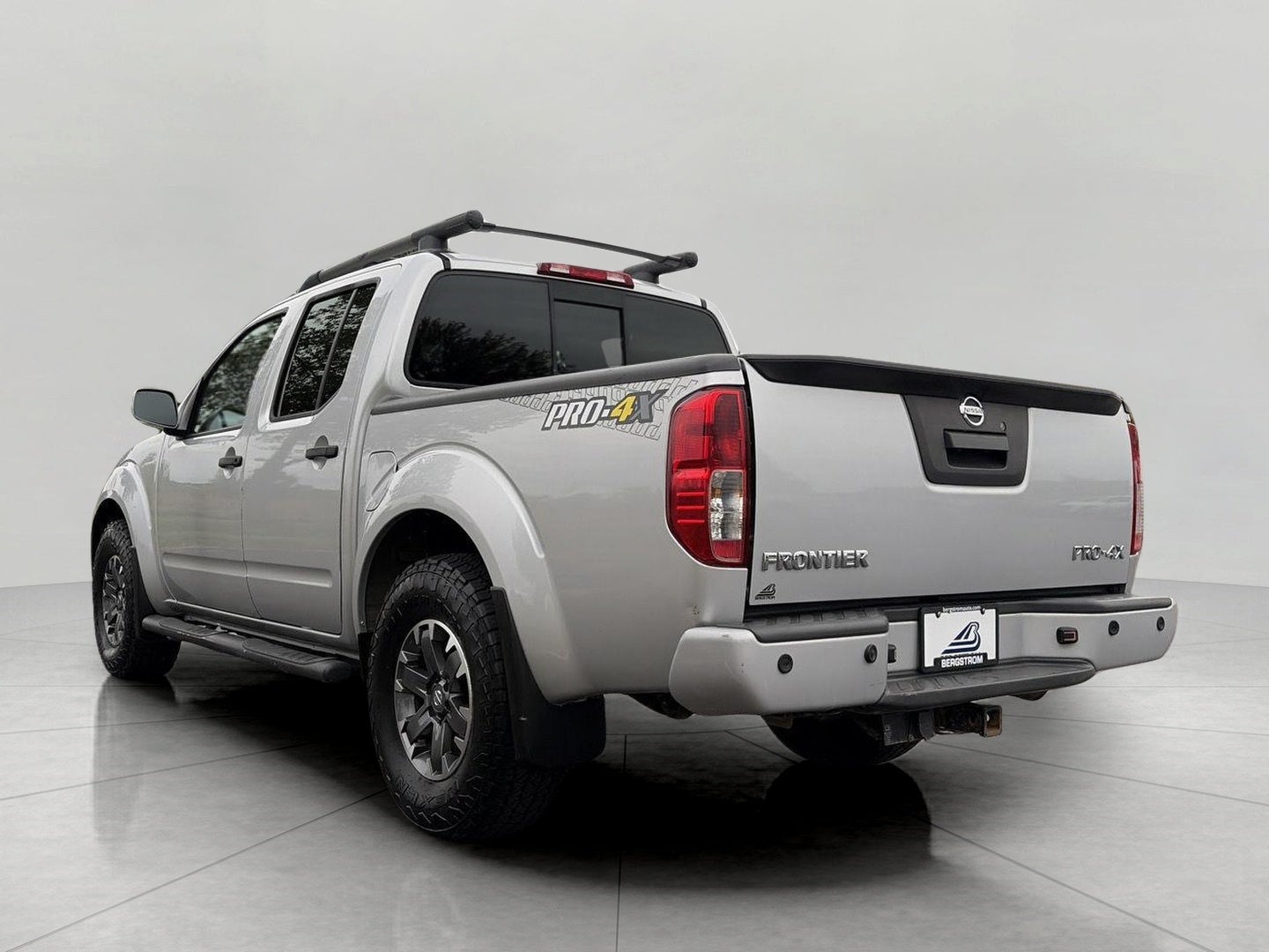 2021 Nissan Frontier Crew Cab 4x4 PRO-4X Auto