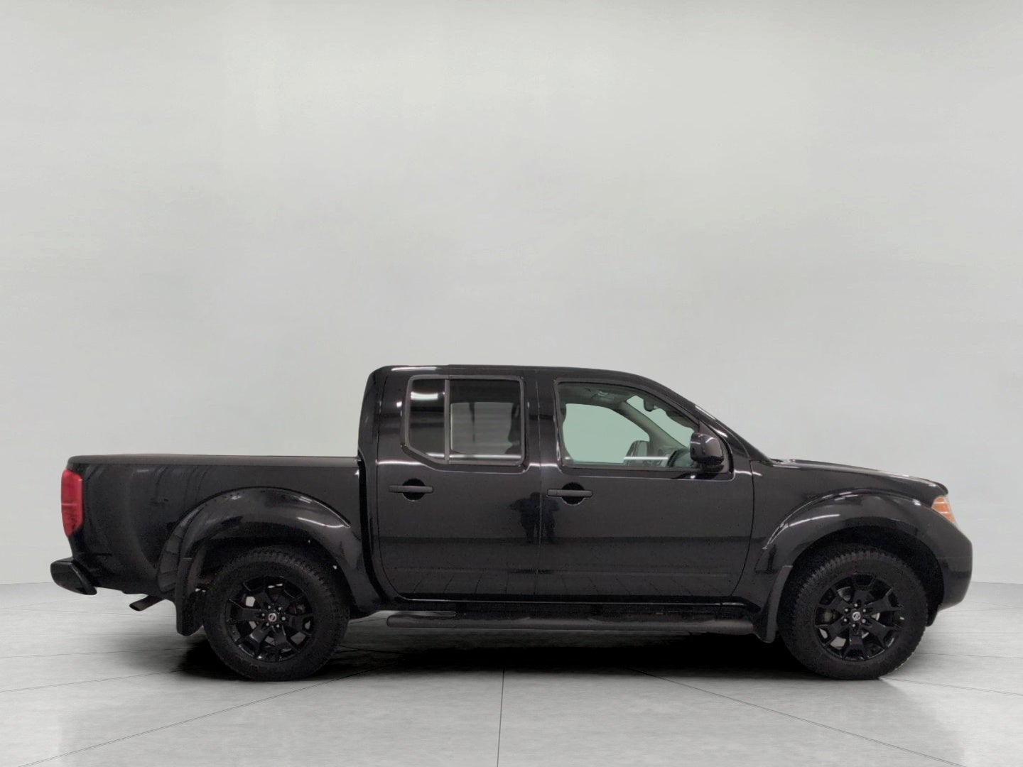 2021 Nissan Frontier Crew Cab 4x4 SV Auto