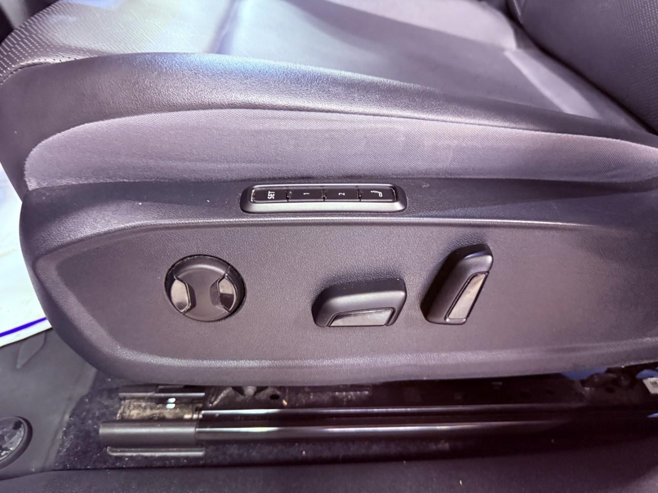 2023 Volkswagen ID.4 Pro S AWD w/SK On Battery