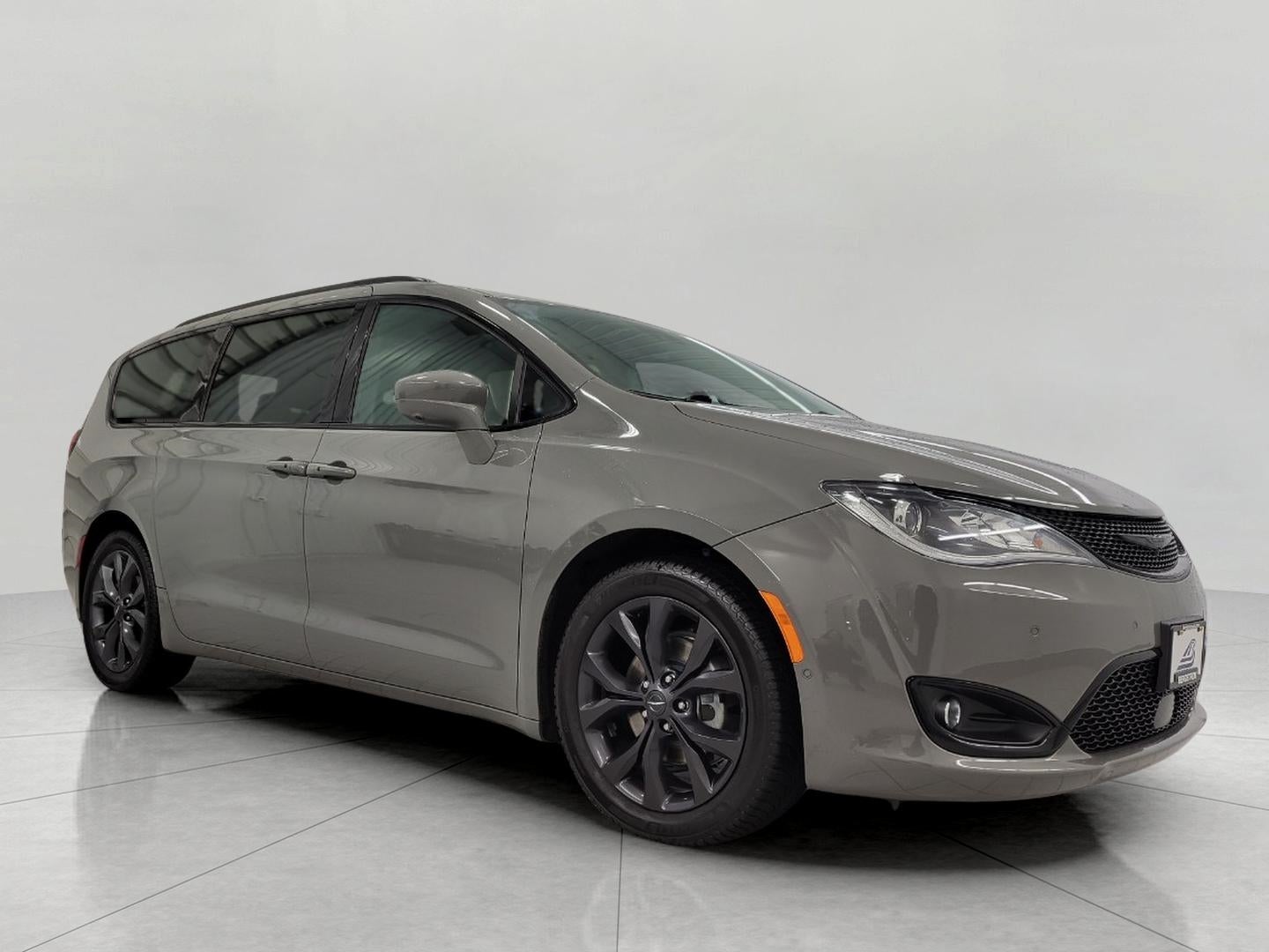 2020 Chrysler Pacifica Touring L Plus