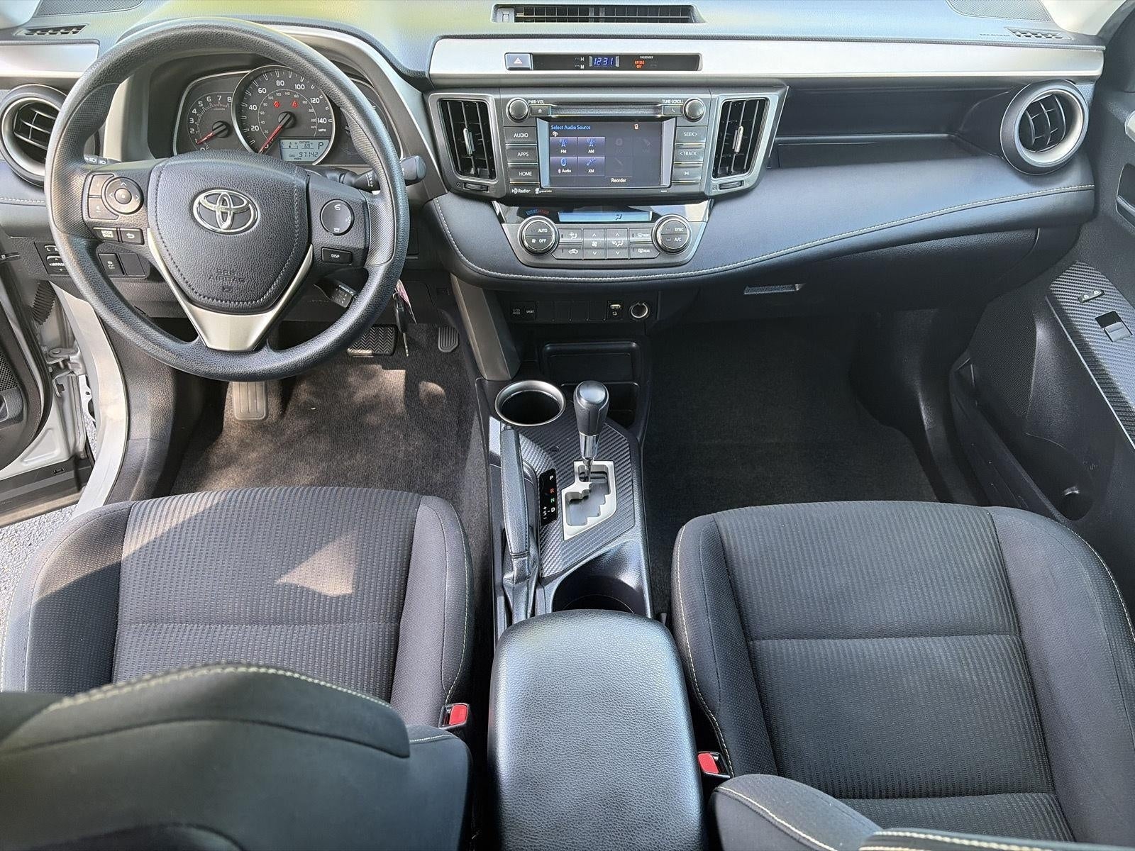 2015 Toyota RAV4 FWD 4dr XLE