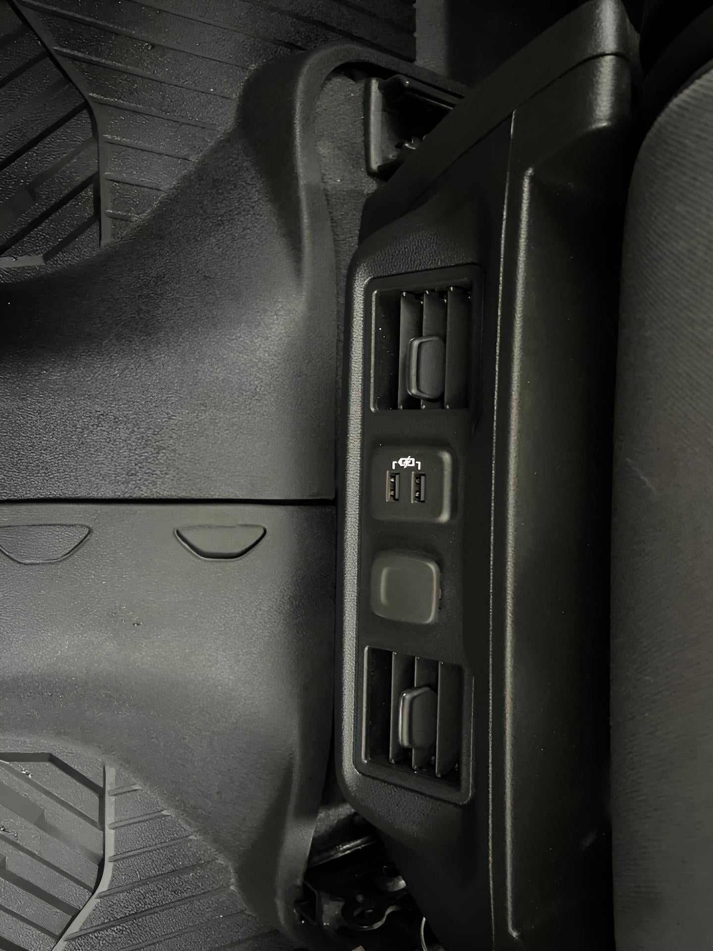 2020 Chevrolet Silverado 1500 4WD Crew Cab 147 RST