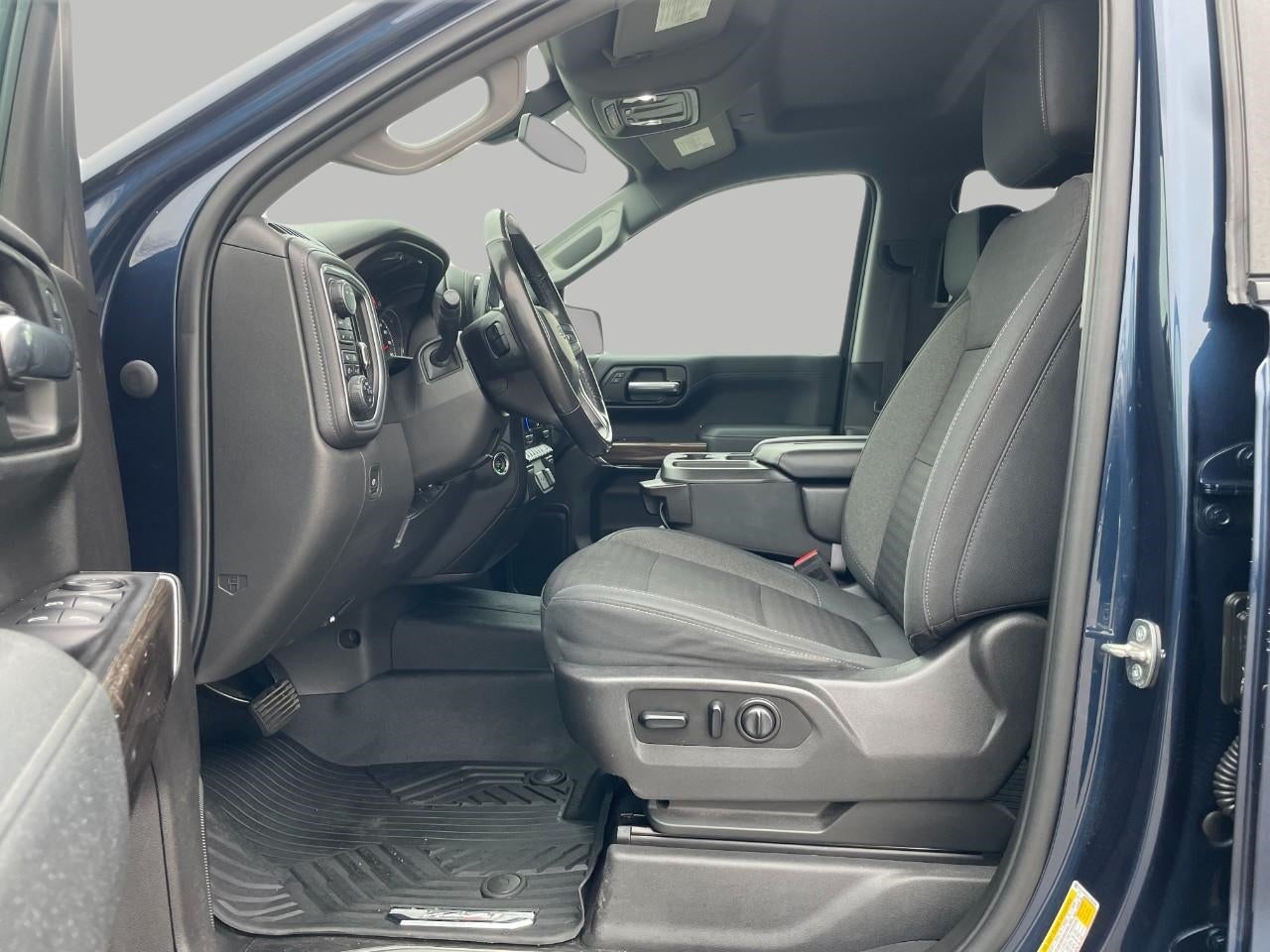 2020 Chevrolet Silverado 1500 4WD Crew Cab 147 RST