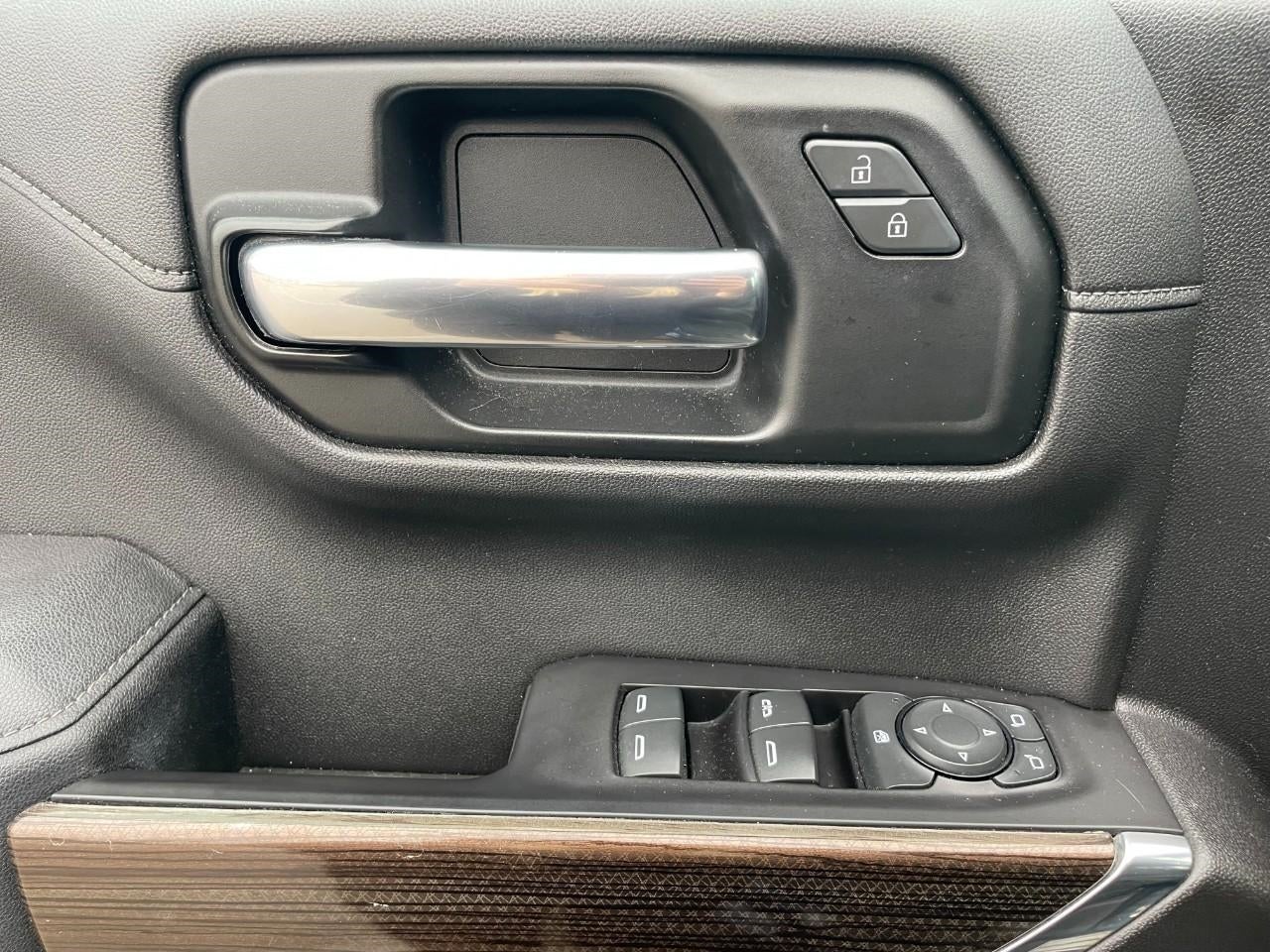 2020 Chevrolet Silverado 1500 4WD Crew Cab 147 RST