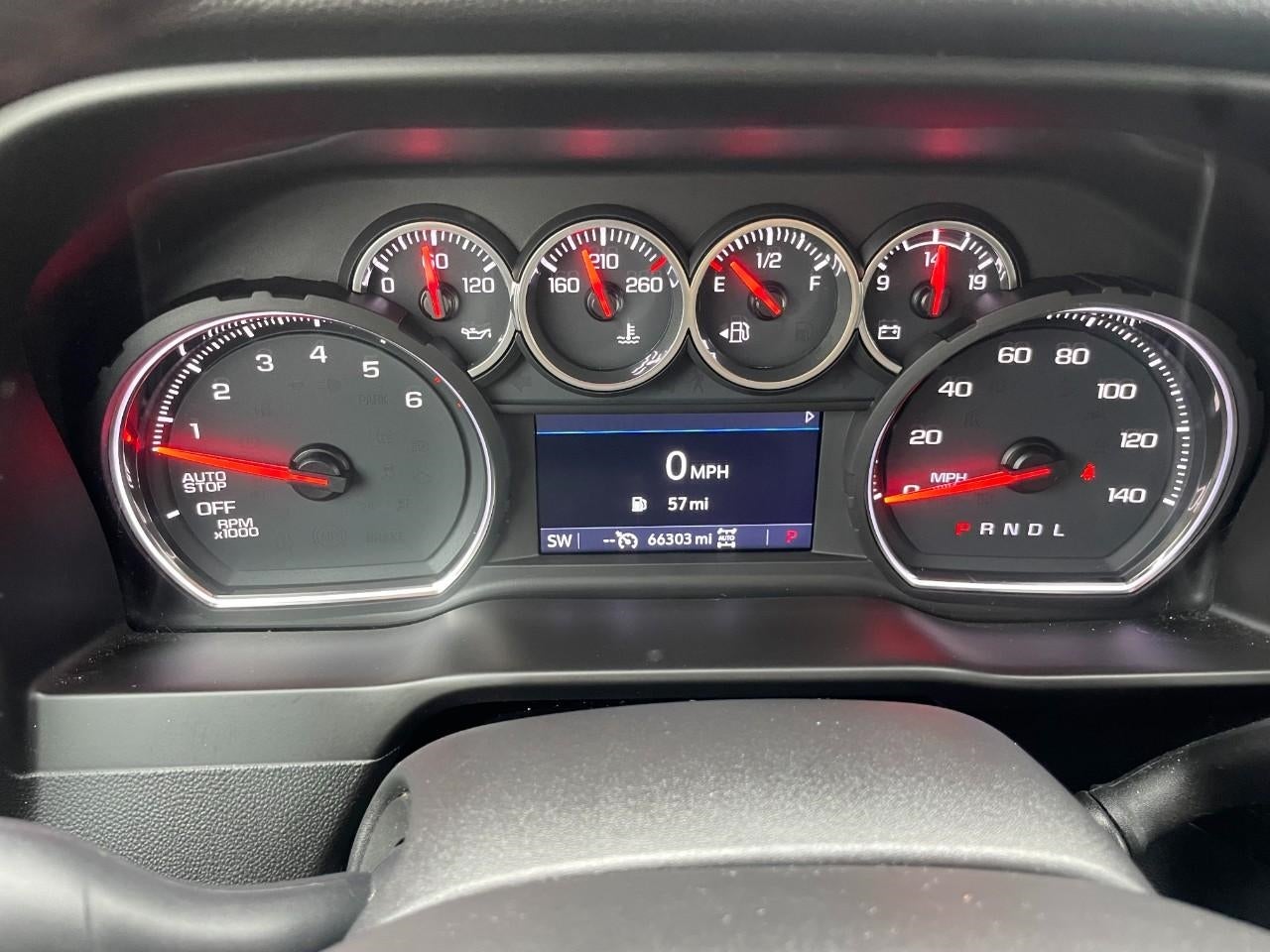 2020 Chevrolet Silverado 1500 4WD Crew Cab 147 RST