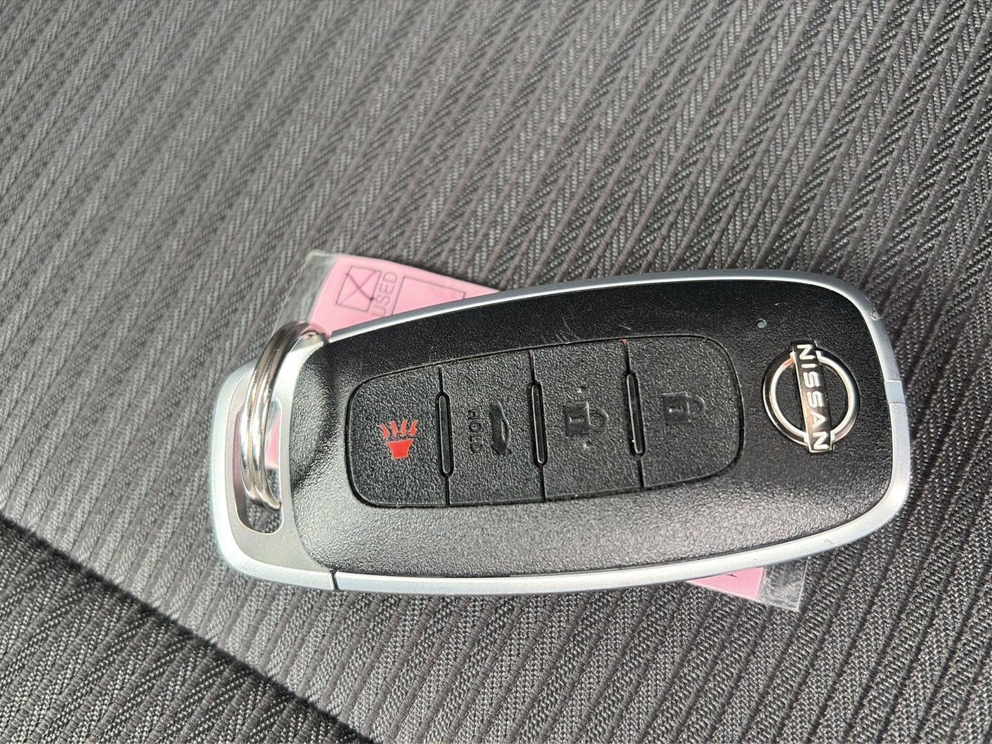 2025 Nissan Sentra SV CVT