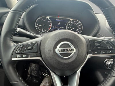 2022 Nissan Sentra SV CVT
