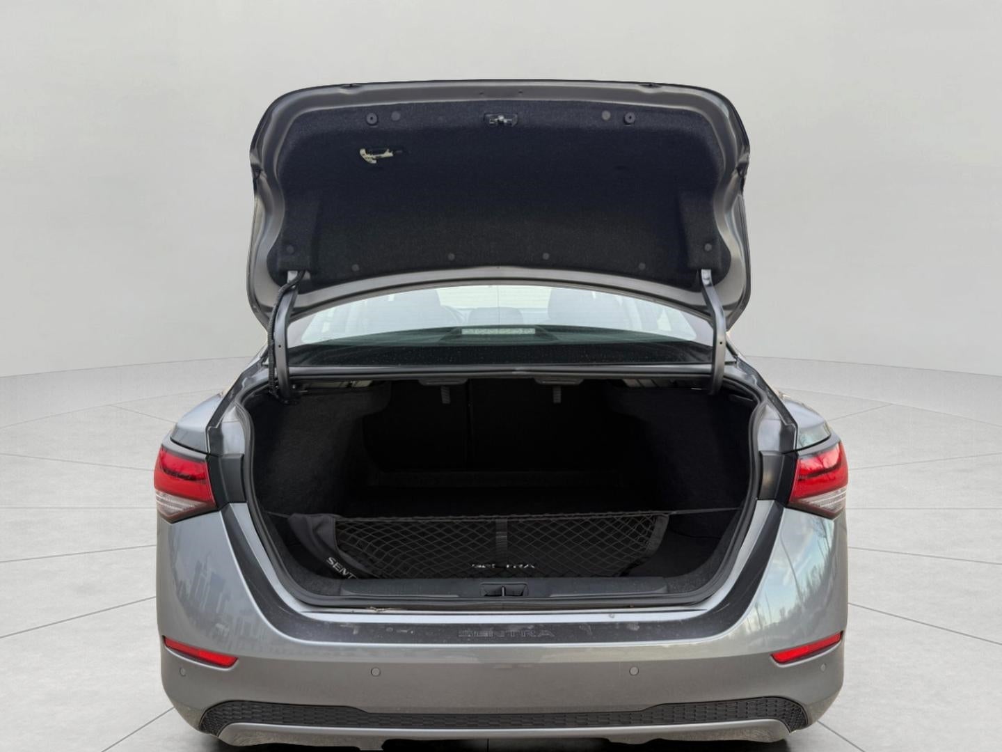 2022 Nissan Sentra SV CVT