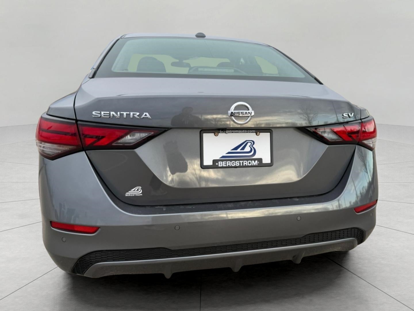 2022 Nissan Sentra SV CVT