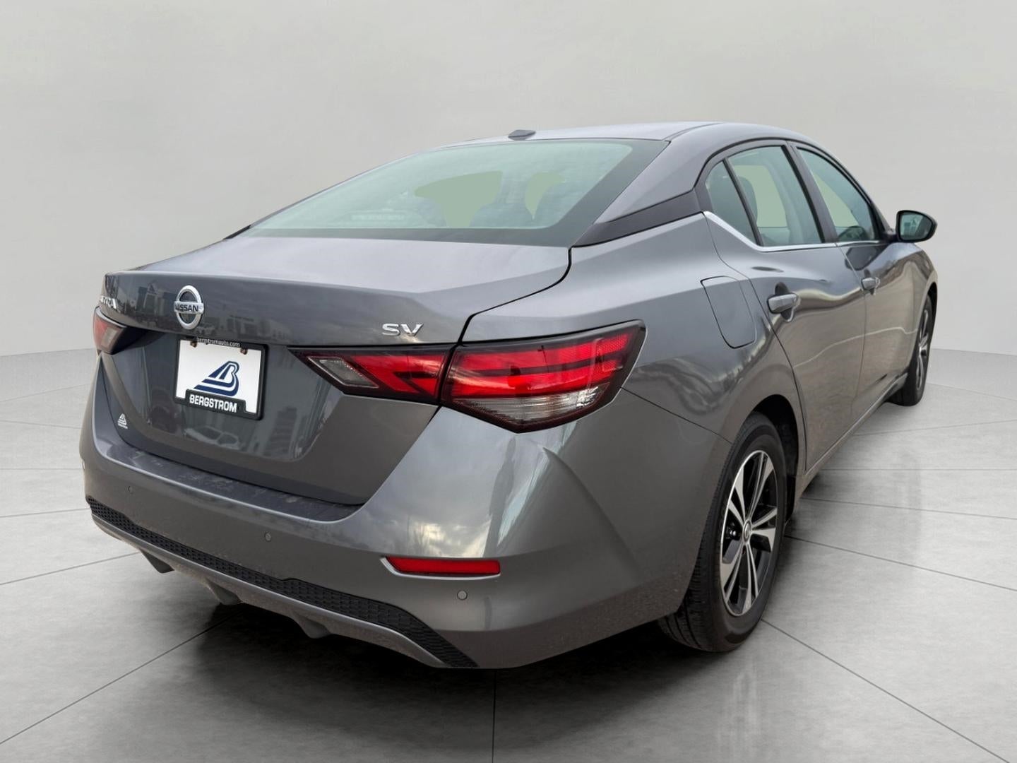 2022 Nissan Sentra SV CVT