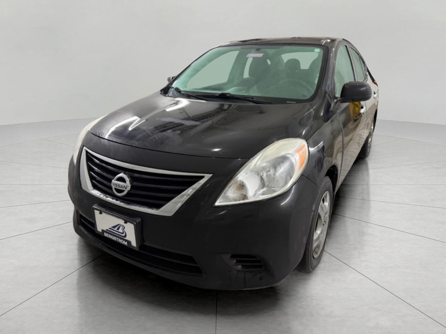 2012 Nissan VERSA SEDAN
