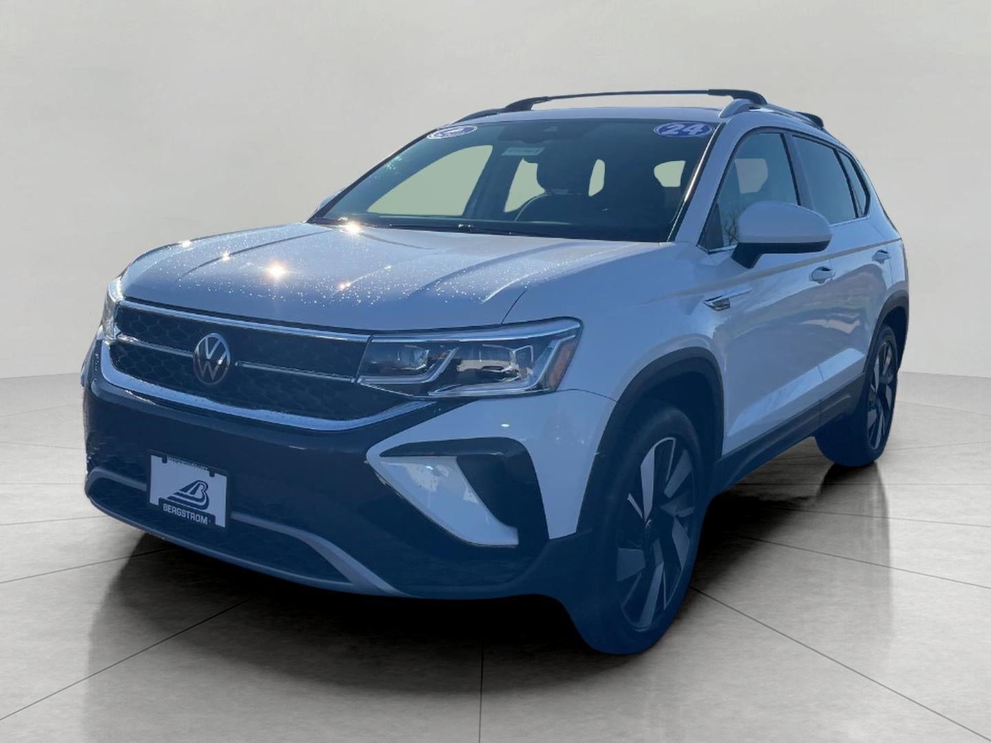 2024 Volkswagen Taos SEL 4MOTION