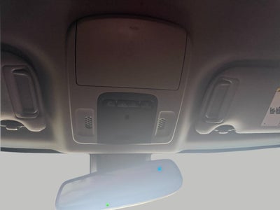 2018 Toyota Camry XLE Auto