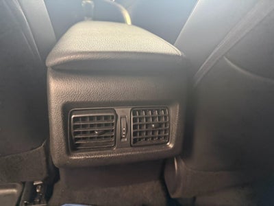 2018 Toyota Camry XLE Auto