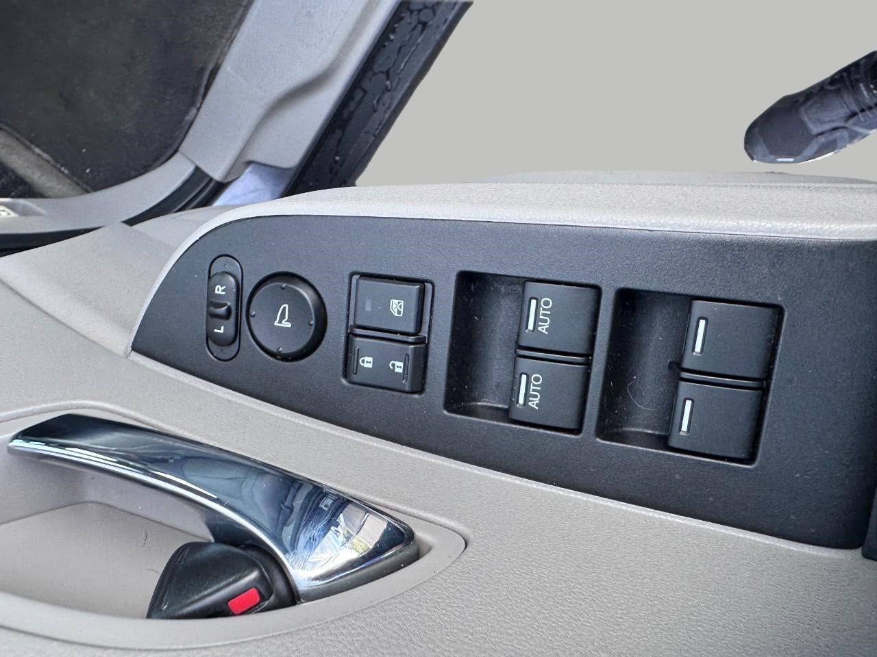 2016 Honda Odyssey 5dr EX-L w/Navi