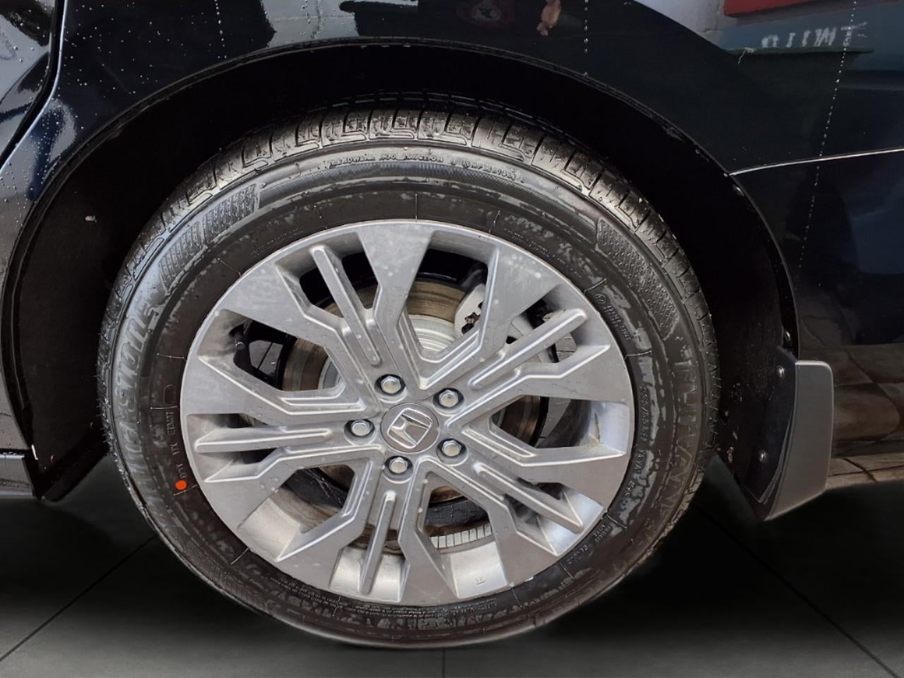 2026 Honda Odyssey Touring Auto