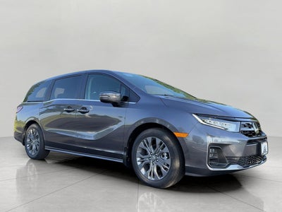 2026 Honda Odyssey Touring Auto