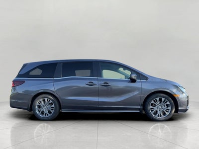 2026 Honda Odyssey Touring Auto