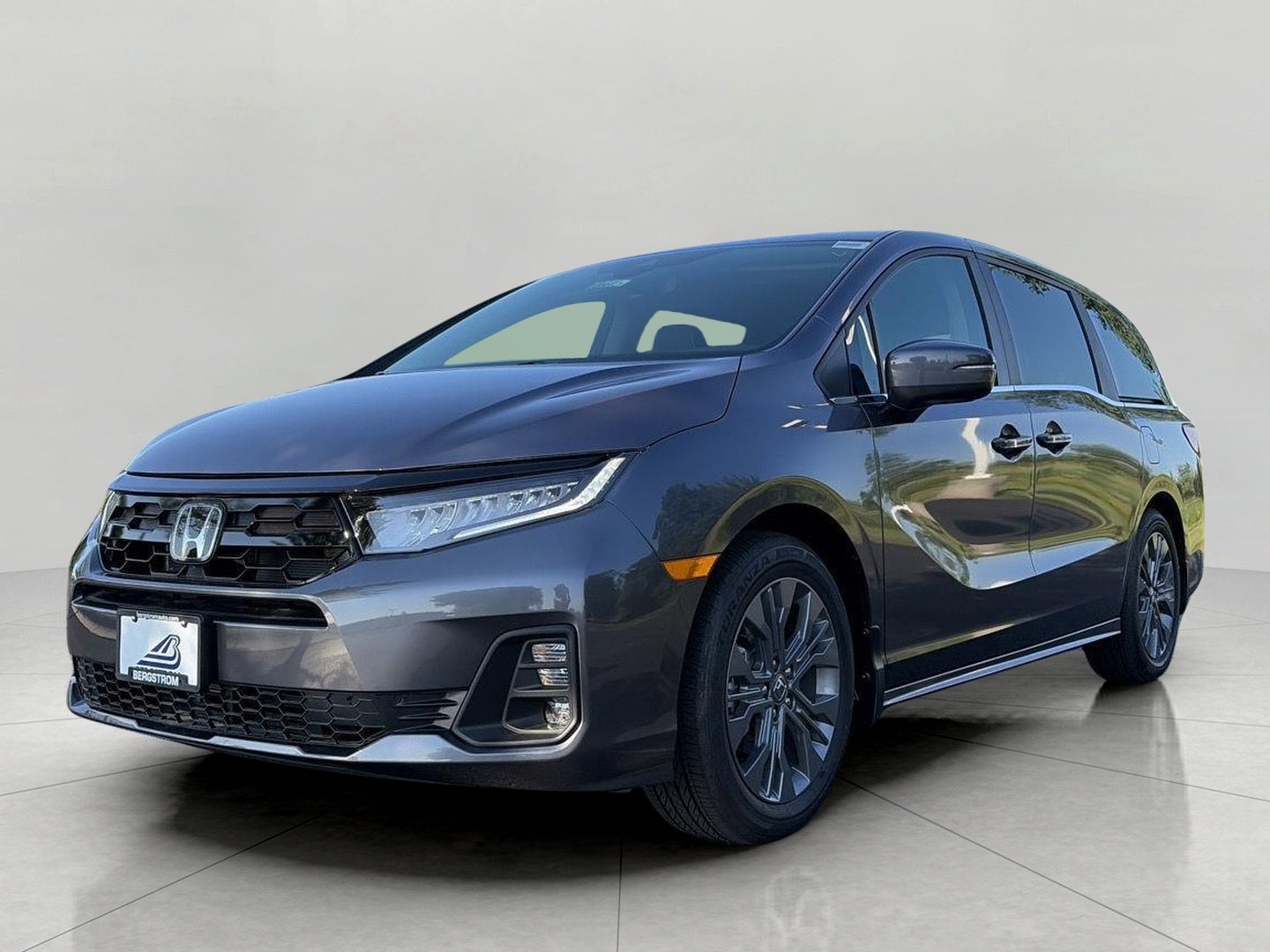2026 Honda Odyssey Touring Auto